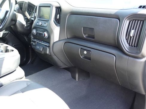 Used 2023 Chevrolet Silverado 1500 Custom AWD/4WD image 38