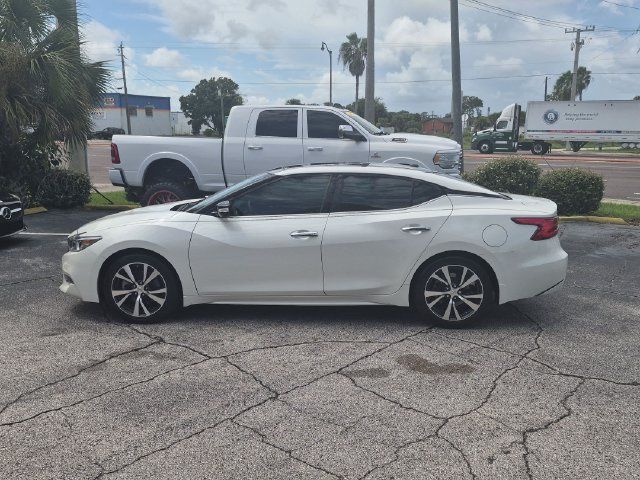 Used 2017 Nissan Maxima Platinum FWD image 8