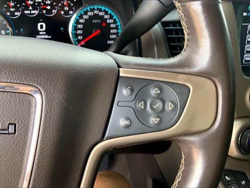 Used 2019 GMC Yukon Denali w/ Denali Ultimate Package AWD/4WD image 25