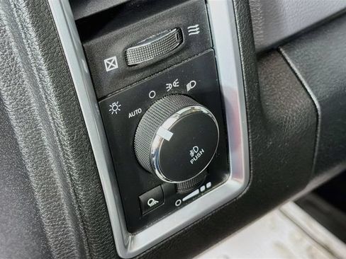 Used 2018 RAM 1500 Big Horn AWD/4WD image 10