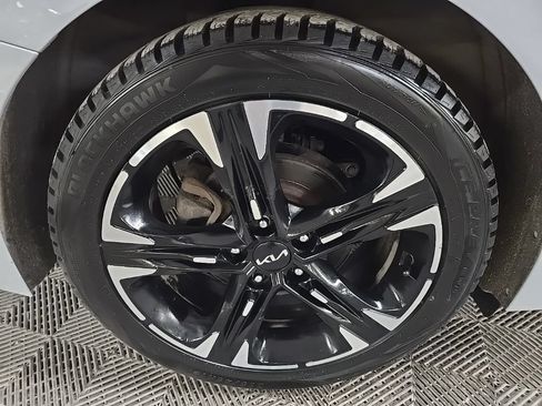 Used 2022 Kia K5 GT-Line w/ GT-Line Awd Premium Package image 14