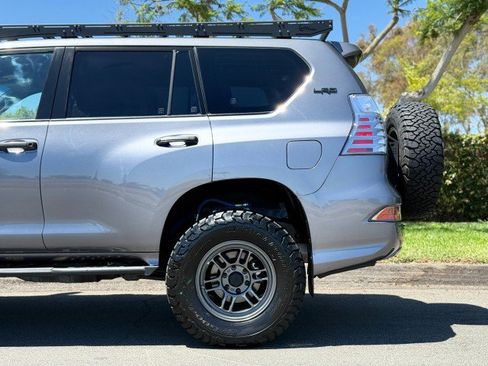 Used 2021 Lexus GX 460 Premium AWD/4WD image 4