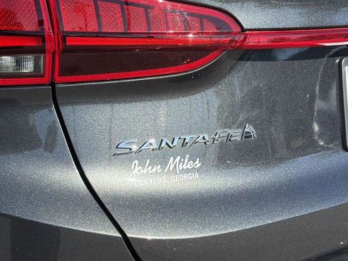 Used 2023 Hyundai Santa Fe SEL w/ Premium Package image 24