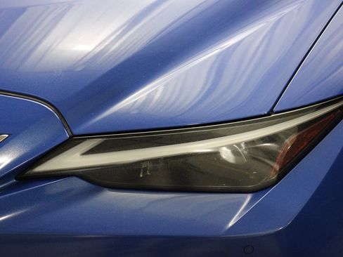 Used 2021 Lexus IS 300 w/ Comfort Package RWD image 4