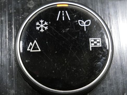 Used 2025 Nissan Rogue SV image 21