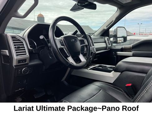Used 2017 Ford F250 Lariat w/ Lariat Ultimate Package AWD/4WD image 2