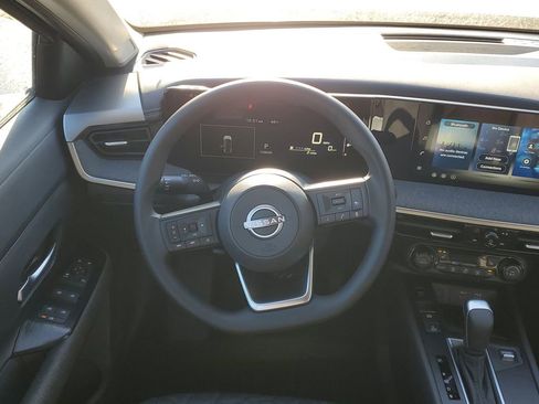 New 2026 Nissan Kicks SV image 23