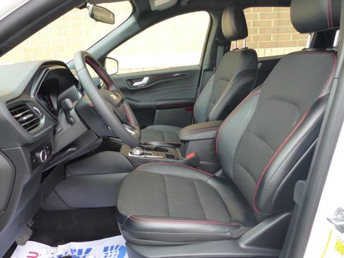 Used 2025 Ford Escape ST-Line w/ Tech Pack #1 image 20