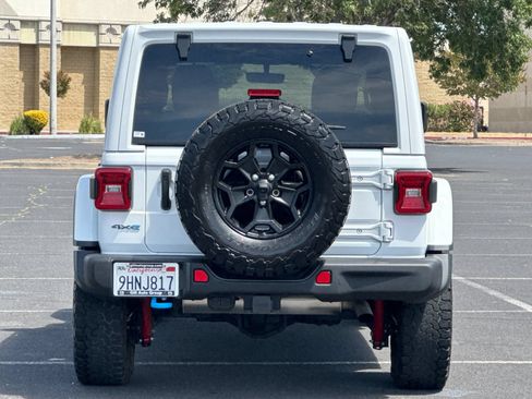 Used 2023 Jeep Wrangler Unlimited Rubicon 4xe AWD/4WD image 5