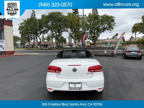 Used 2013 Volkswagen Eos Komfort FWD image 5