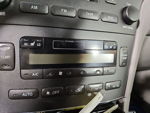 Used 2004 Lexus ES 330 image 14