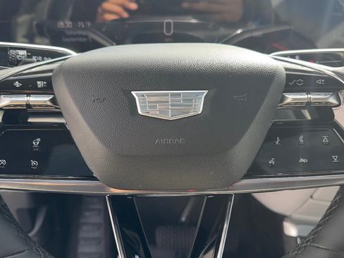Certified 2024 Cadillac Lyriq Luxury AWD/4WD image 13