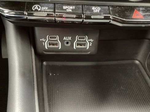 Used 2023 Dodge Durango GT image 25