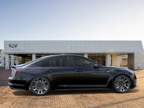 New 2026 Cadillac CT5 V Blackwing RWD image 5
