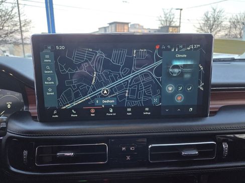 Used 2023 Lincoln Nautilus Reserve w/ Equipment Group 201A image 16