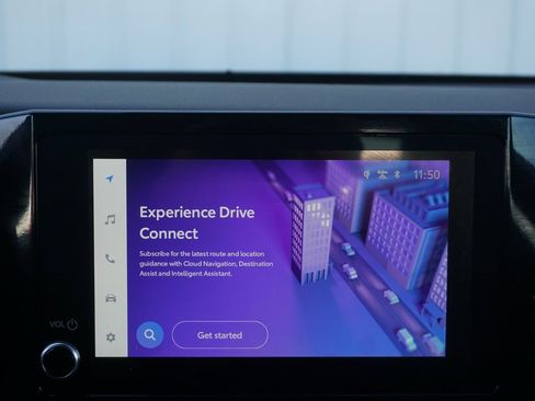 Used 2025 Toyota Camry SE w/ Convenience Package image 11