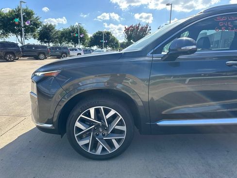 Used 2023 Hyundai Santa Fe Calligraphy w/ Cargo Package AWD/4WD image 2