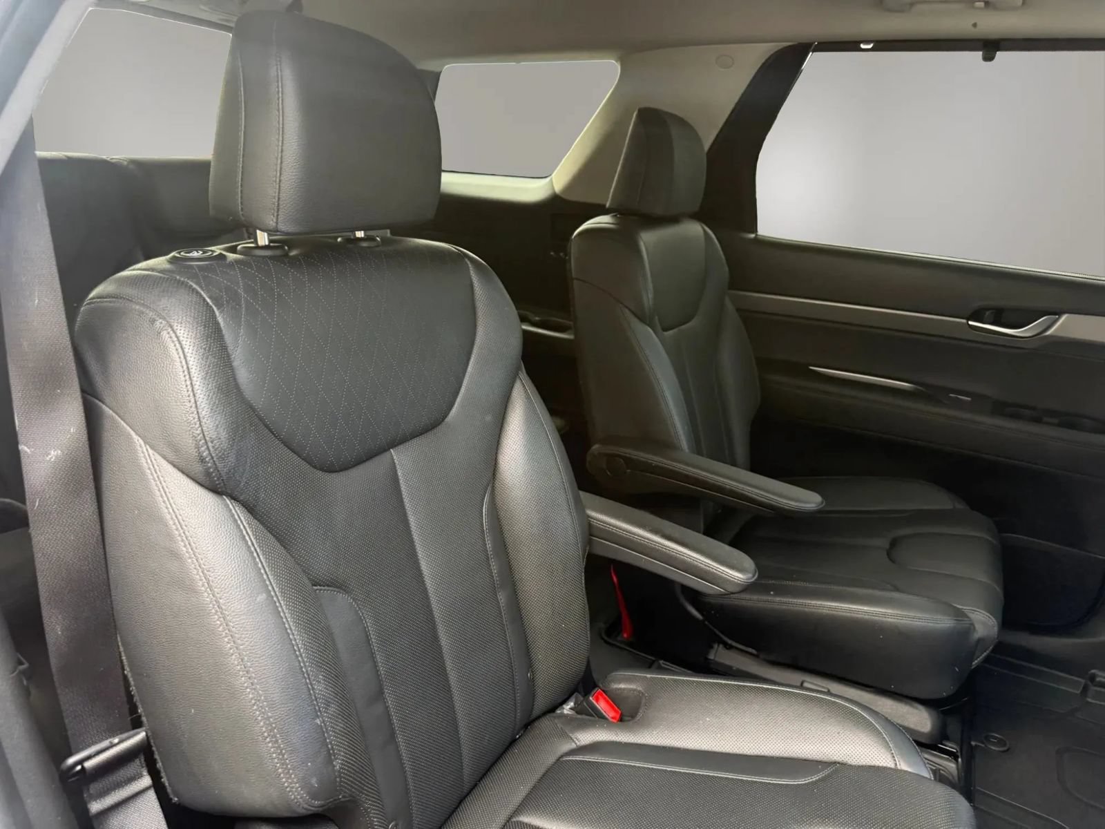 Used 2021 Hyundai Palisade SEL w/ Premium Package FWD image 45
