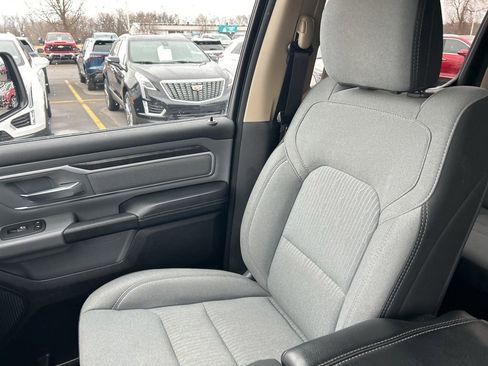 Used 2020 RAM 1500 Big Horn AWD/4WD image 25
