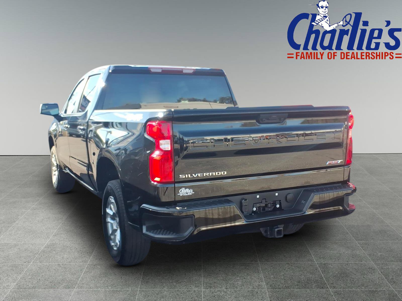 Used 2026 Chevrolet Silverado 1500 RST AWD/4WD image 5