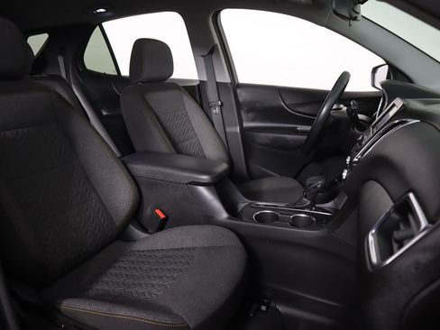 Used 2024 Chevrolet Equinox LT w/ LPO, Floor Liner Package image 29