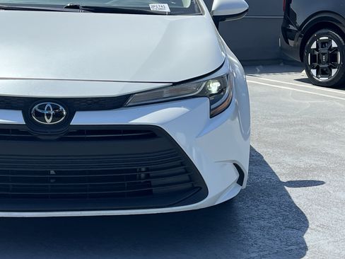 Used 2024 Toyota Corolla LE FWD image 13
