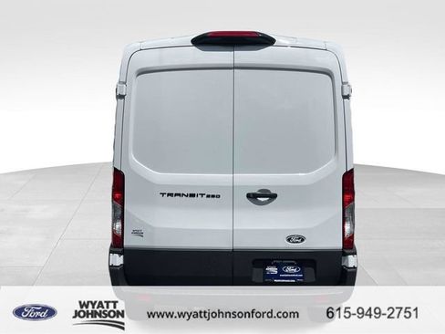 New 2026 Ford Transit 250 148 Medium Roof RWD image 4