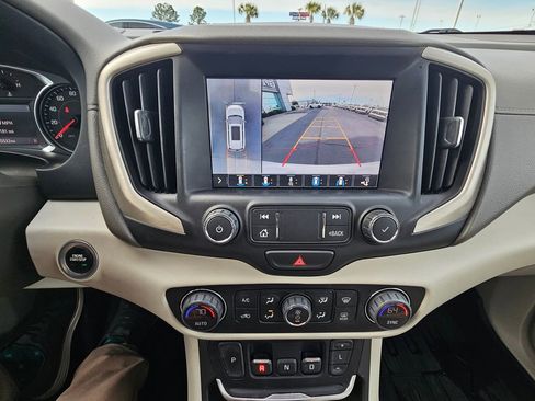 Used 2020 GMC Terrain Denali w/ Denali Premium Package image 25