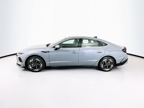 Used 2024 Hyundai Sonata SEL w/ Convenience Package image 4