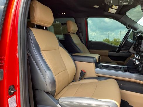 Used 2024 Ford F350 Lariat w/ Lariat Ultimate Package AWD/4WD image 29