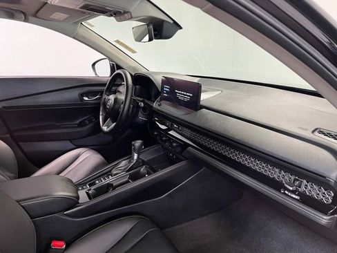 Certified 2025 Honda Accord Touring image 11