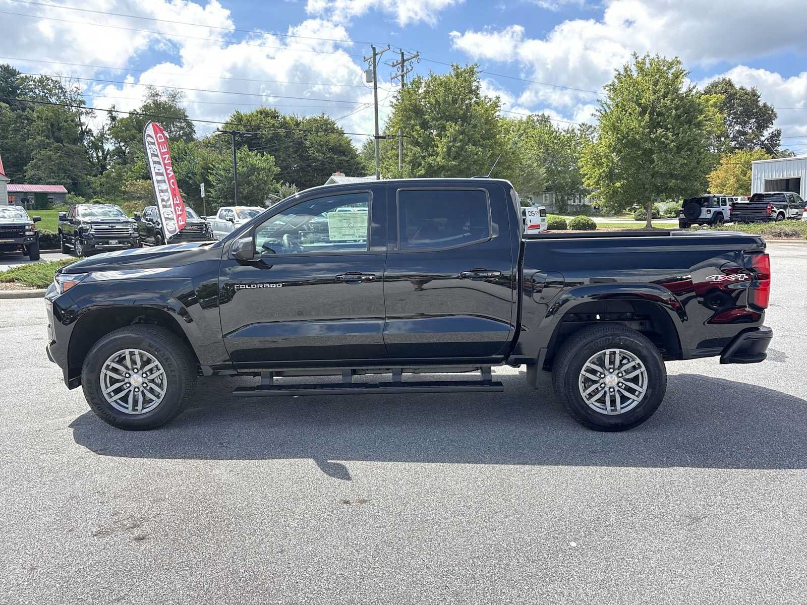 New 2026 Chevrolet Colorado LT w/ LT Convenience Package AWD/4WD image 9