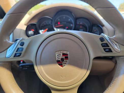Used 2014 Porsche Cayenne Diesel Platinum Edition AWD/4WD image 19
