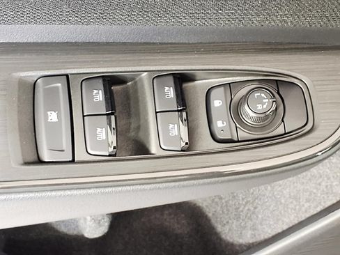 Used 2026 Subaru Outback Premium AWD/4WD image 14