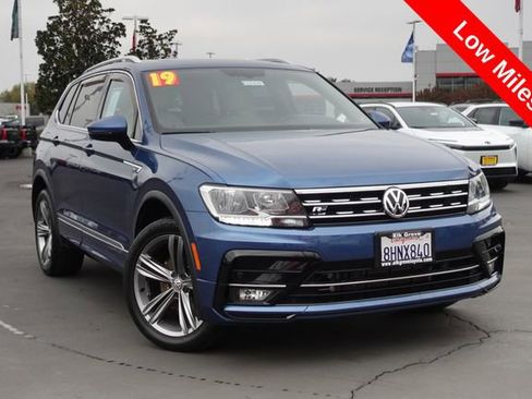 Used 2019 Volkswagen Tiguan SEL R-Line image 2