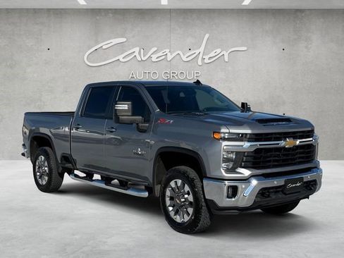 Certified 2025 Chevrolet Silverado 2500 LT w/ Texas Edition image 2
