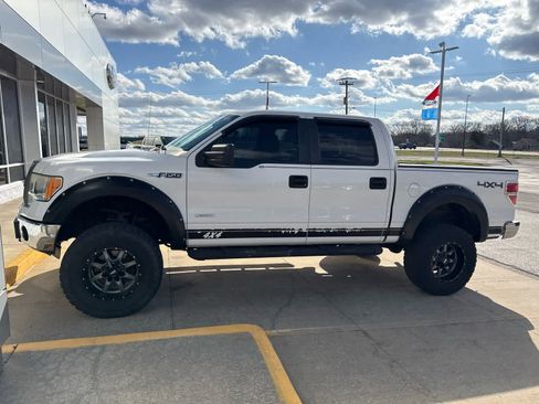 Used 2014 Ford F150 XLT image 1