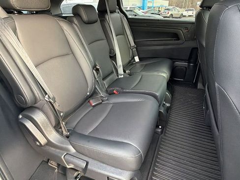 Used 2024 Honda Odyssey EX-L image 18