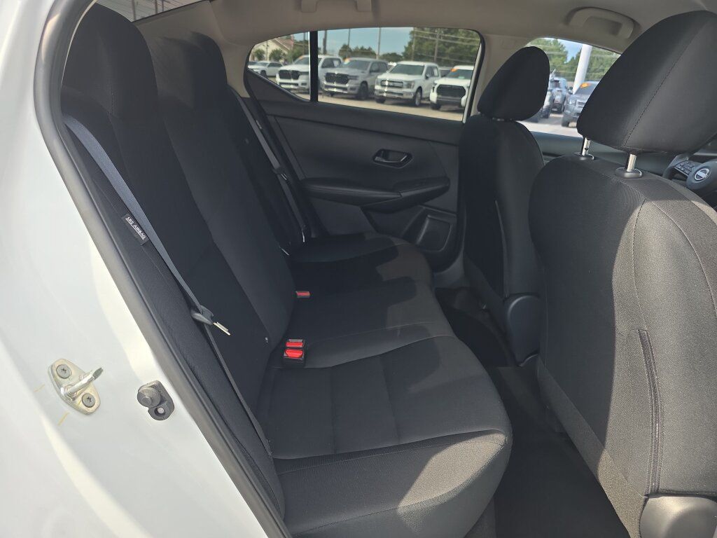 Used 2025 Nissan Sentra S FWD image 14