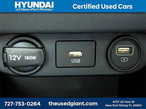 Certified 2023 Hyundai Elantra Blue image 22