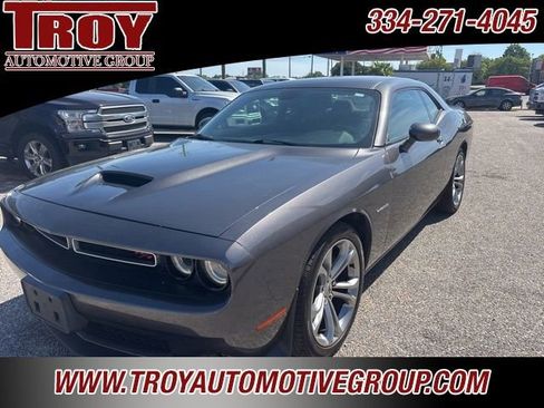 Used 2020 Dodge Challenger R/T image 5