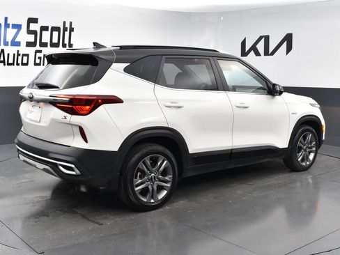 Used 2021 Kia Seltos S image 5