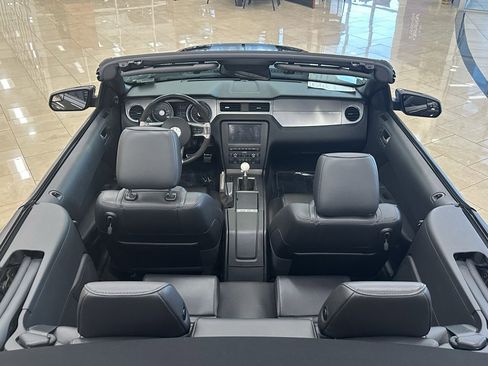 Used 2012 Ford Mustang Shelby GT500 w/ Electronics Pkg image 14