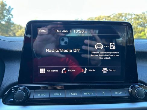 Used 2024 Kia Forte LXS w/ LXS Technology Package image 22