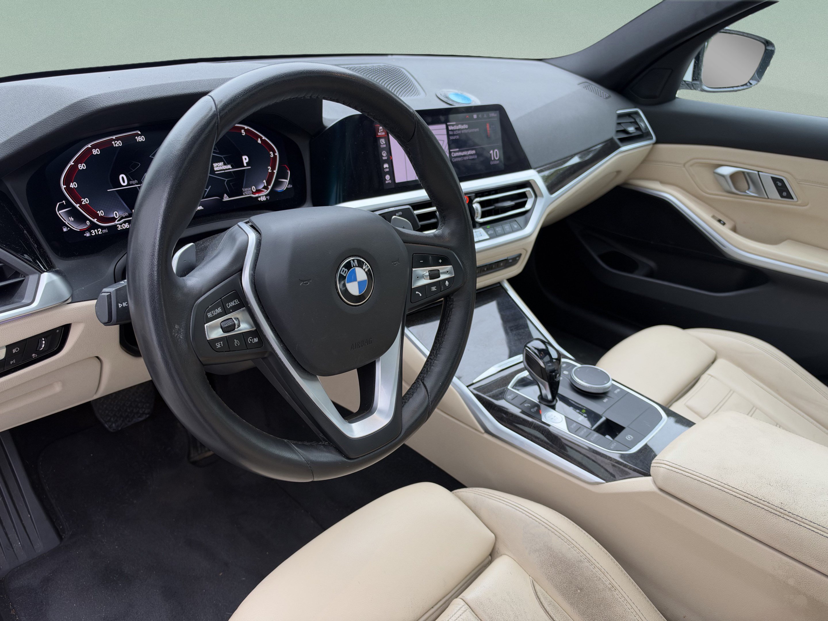 Used 2020 BMW 330i Sedan w/ Convenience Package RWD image 16