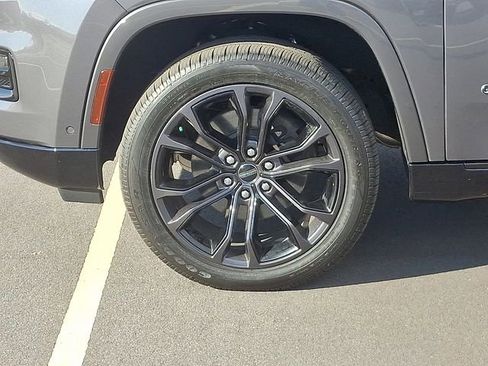 Used 2023 Jeep Grand Wagoneer Series II w/ Quick Order Packagew 28T image 8