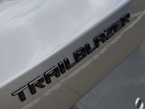 New 2026 Chevrolet TrailBlazer RS w/ Driver Confidence Package FWD image 13