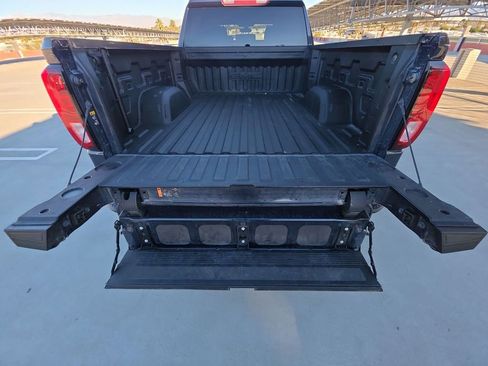 Used 2021 GMC Sierra 1500 Elevation image 27