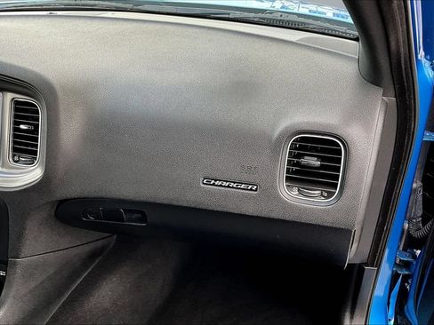Used 2023 Dodge Charger SXT RWD image 26