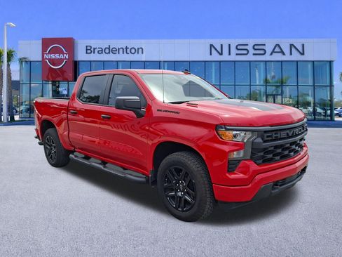 Used 2025 Chevrolet Silverado 1500 Custom w/ Rally Edition AWD/4WD image 3